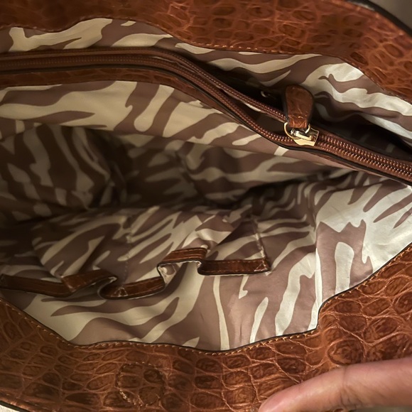 Anne Klein should’ve bag - Picture 8 of 13